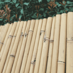 rouleau de clôture en bambou naturel