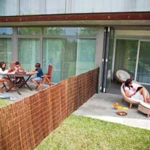 Canisse d&rsquo;osier en rouleau