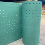 Rouleau amortisseur pour gazon synthétique